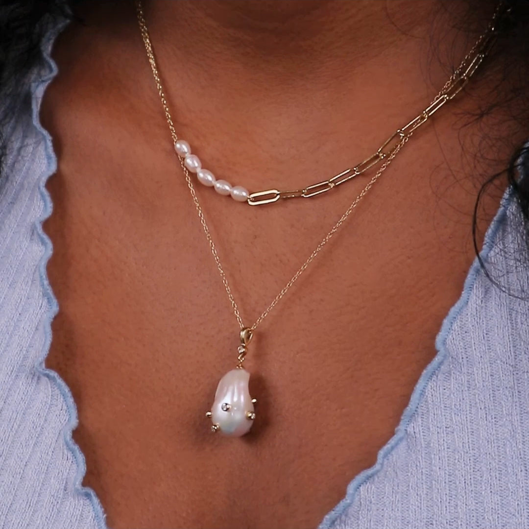 VSA 2024 gem pearl evita necklace