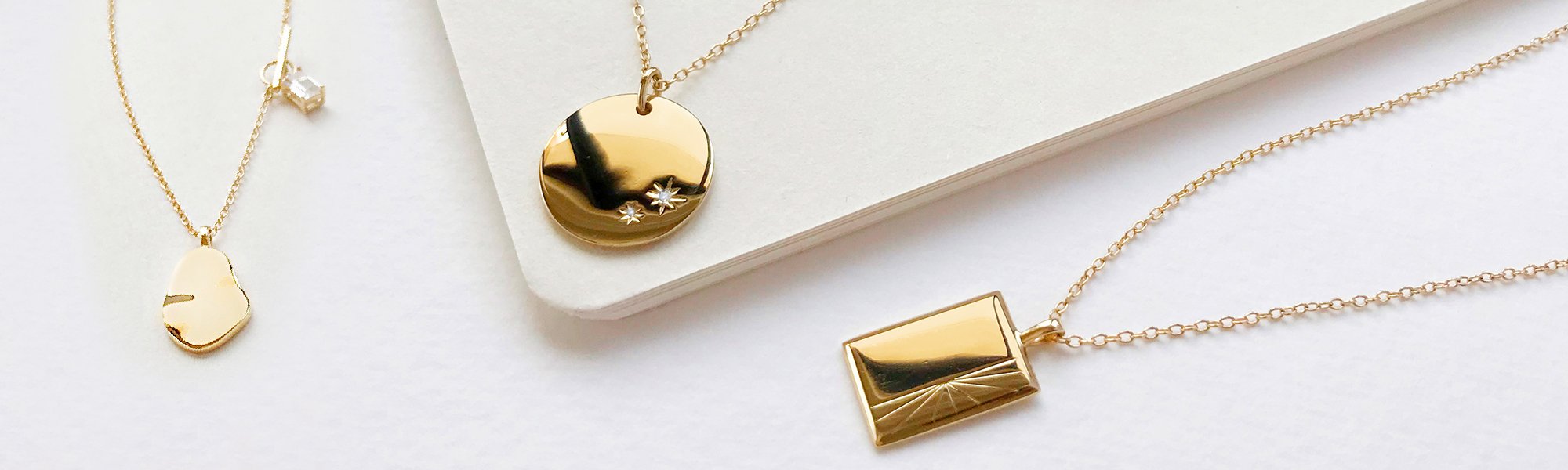 Gifts for Mom: Jewel Picks She's Sure to Love