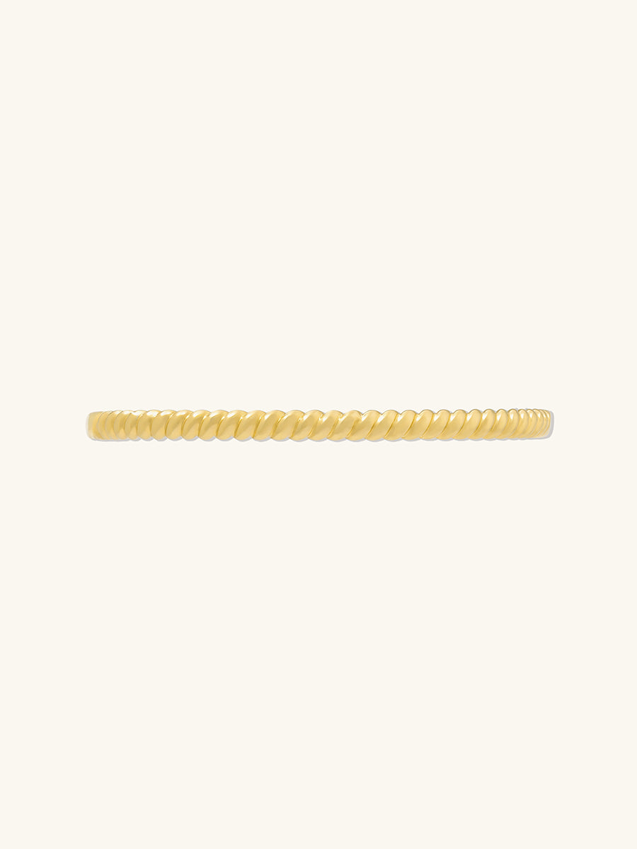 Heirloom 14K Gold Vermeil Bangle | Wanderlust + Co