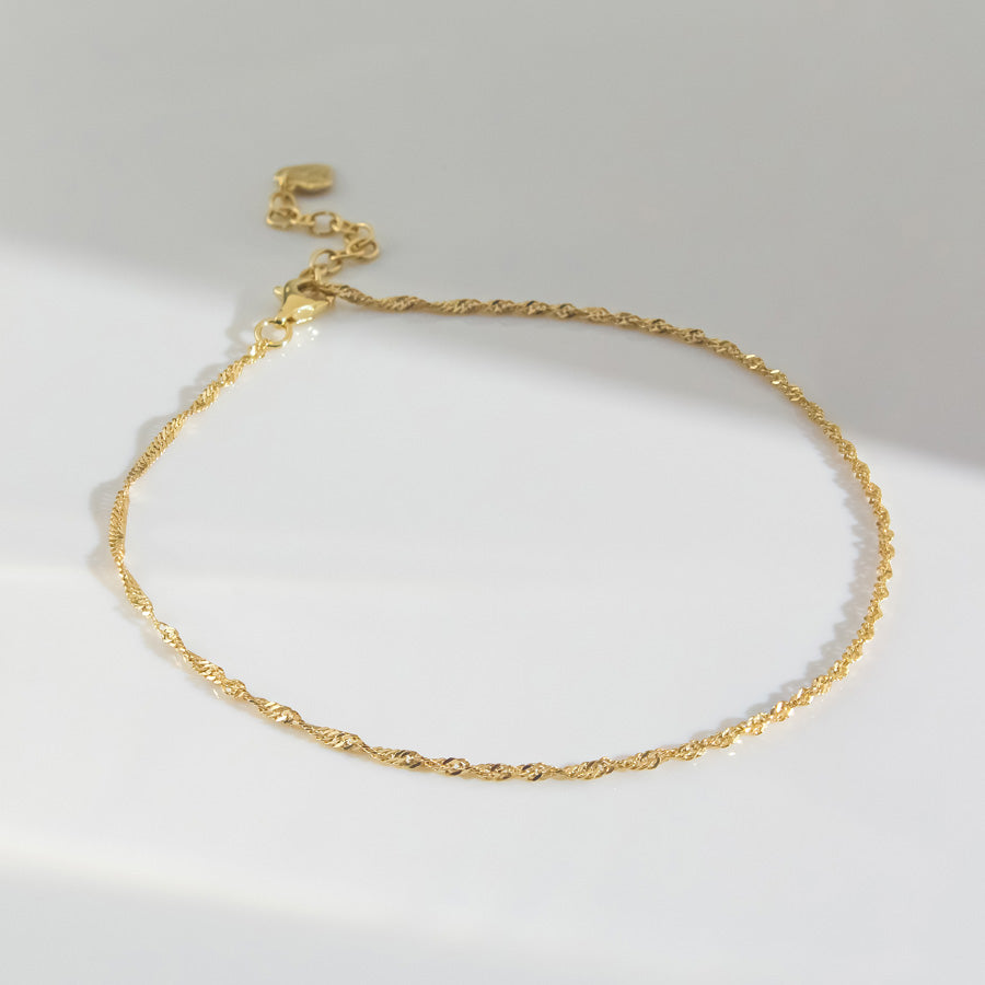 14K Gold Vermeil Twist Chain Anklet  | Wanderlust + Co 