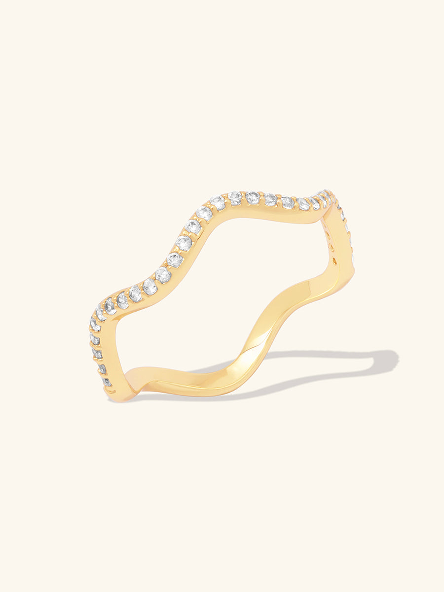 Scallop Petite Pave Gold Ring | Wanderlust + Co
