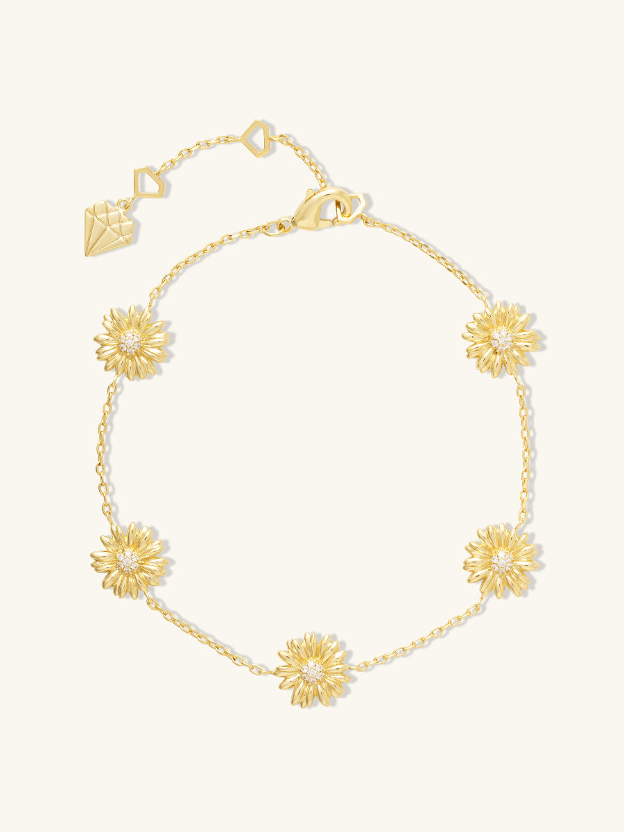 Daisy Multi Gold Bracelet | Wanderlust + Co