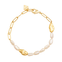 Kindred Pearl Gold Bracelet | Wanderlust + Co