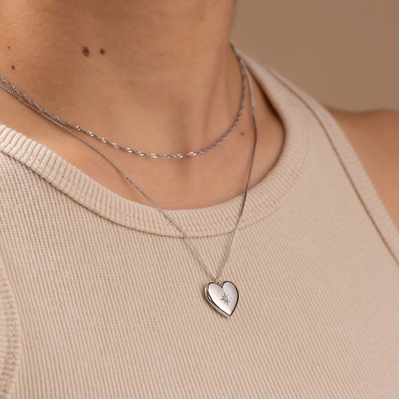 Lovely Memories Heart Locket Necklace – Le Petite Sprout