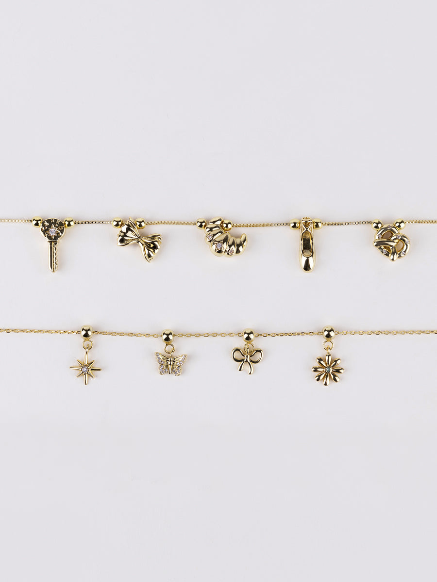 Daisy Gold Drop Charm