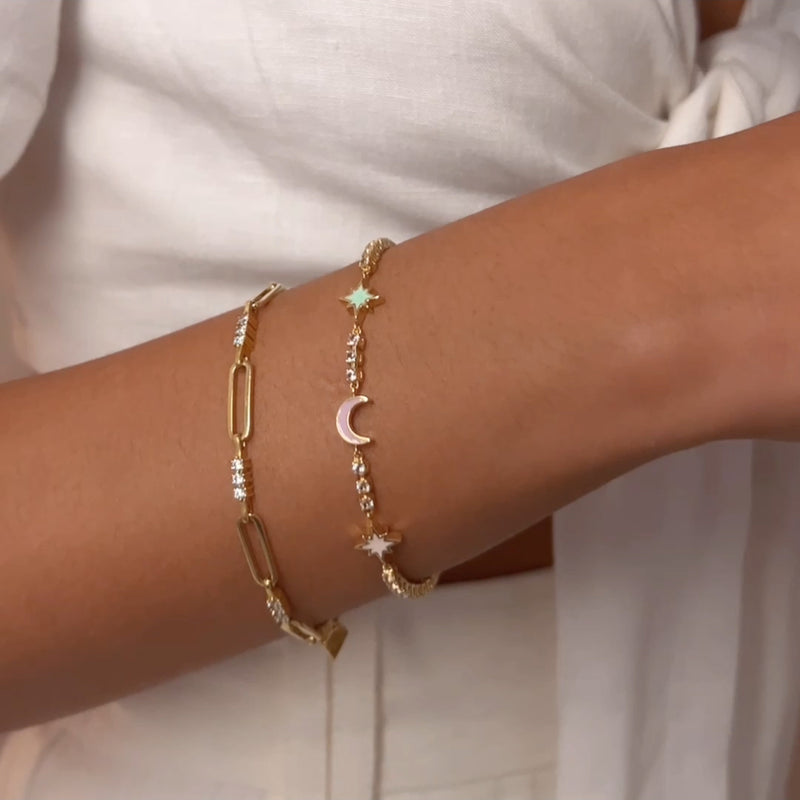 Silver feather bracelet | Charm bracelet | Wanderlust bracelet | Sterling  silver — Discovered