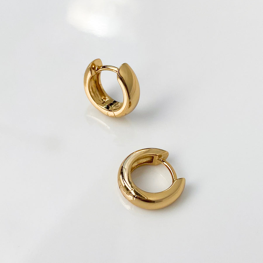 Chunky Classic Gold 7mm Baby Huggie Earrings | Wanderlust + Co