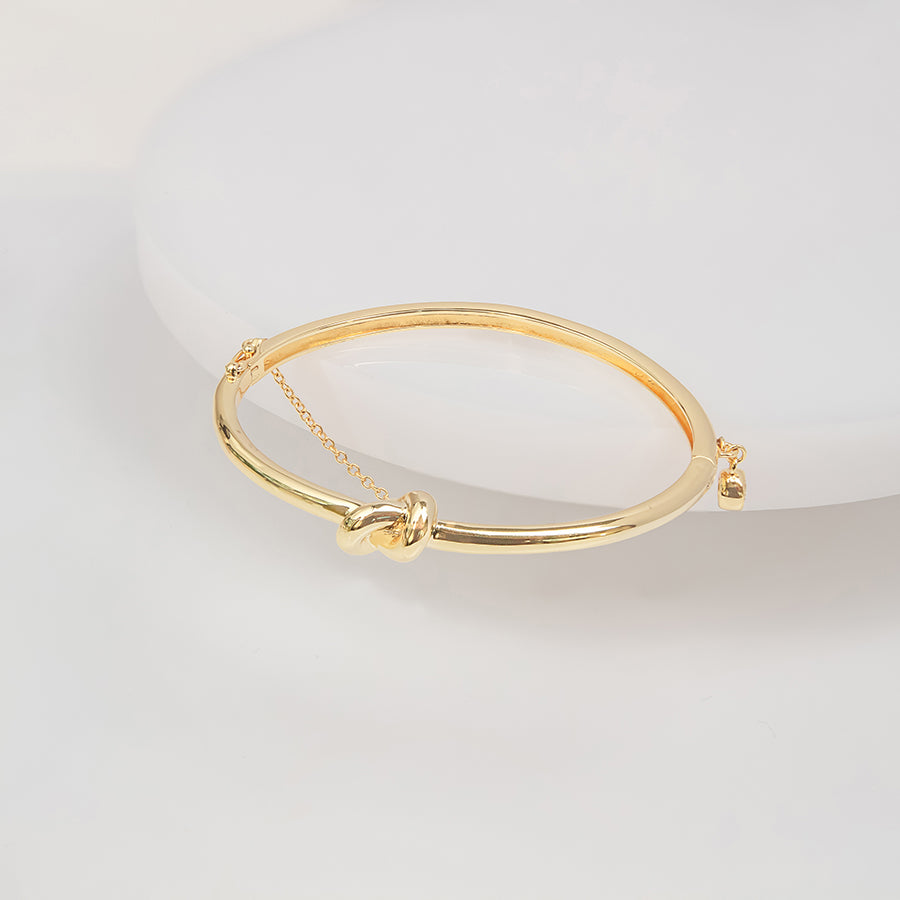 Gold on sale clasp bangle