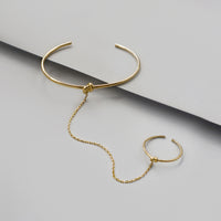 Infinity Knot 14K Gold Vermeil Hand Chain | Wanderlust + Co